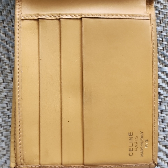 EUC~Celine Bi-Fold Wallet With Snappy Change Pocket - Picture 5 of 9